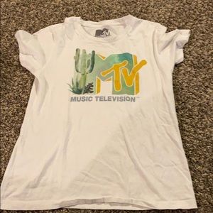 MTV t-shirt